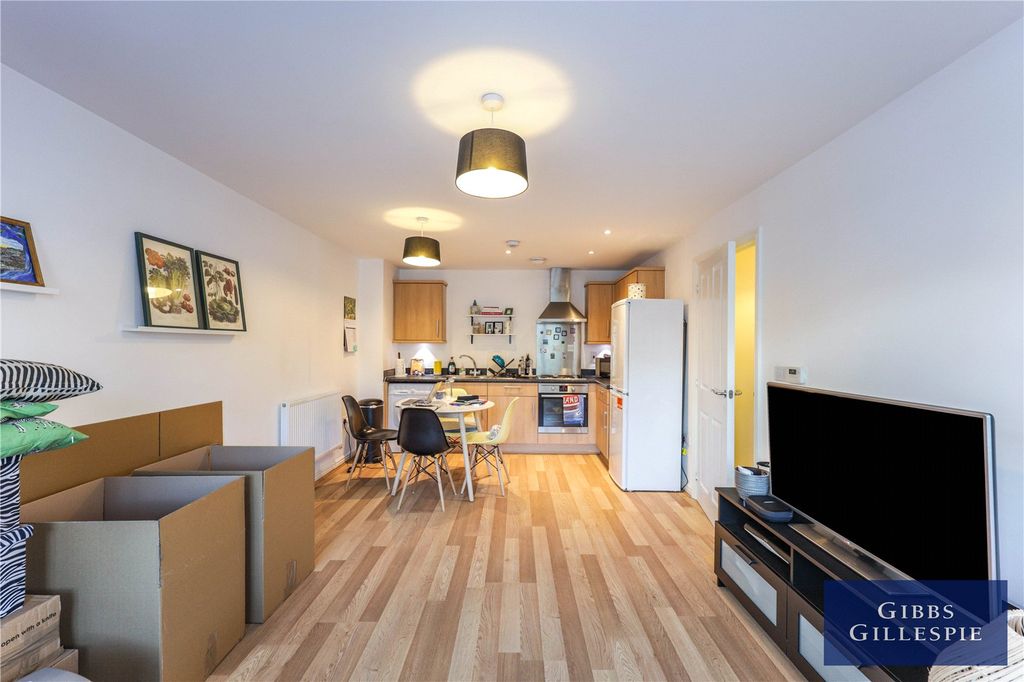 Property photo 2 of 7 Picture No. 04