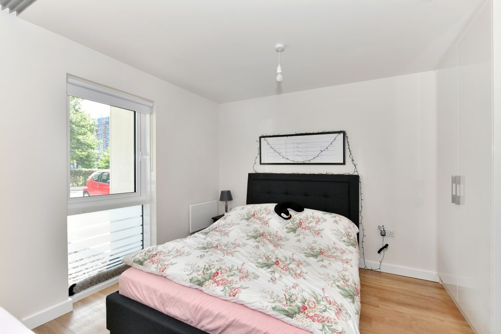 Property photo 3 of 12 Gallery