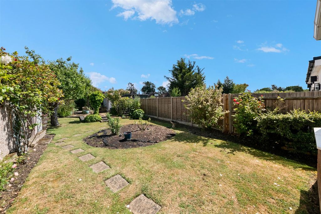 Property photo 2 of 15