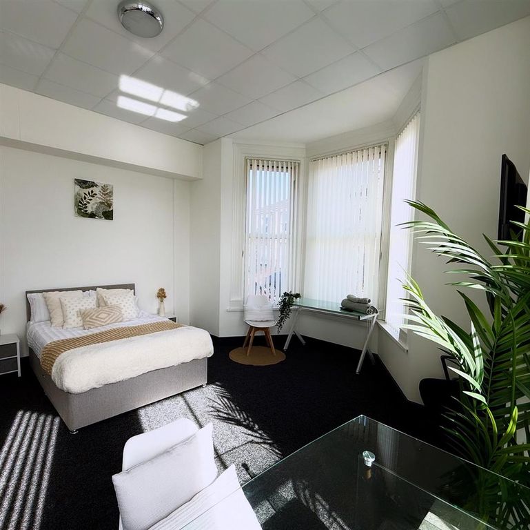 Property photo 1 of 18 6438F02D-C349-4B03-940C-E9546F492Be2.Jpg