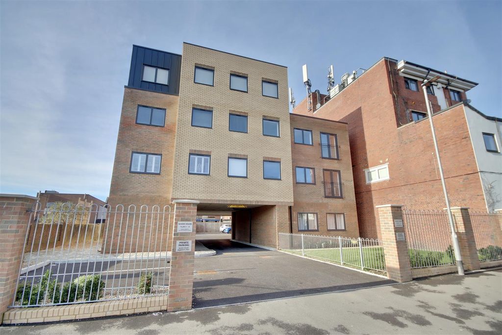 Property photo 1 of 13 9650Dcdc-C624-4681-Bc11-21090Aed545B_1_201_A.Jpeg