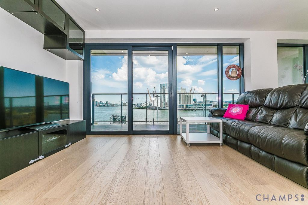 Property photo 3 of 13 Gallery