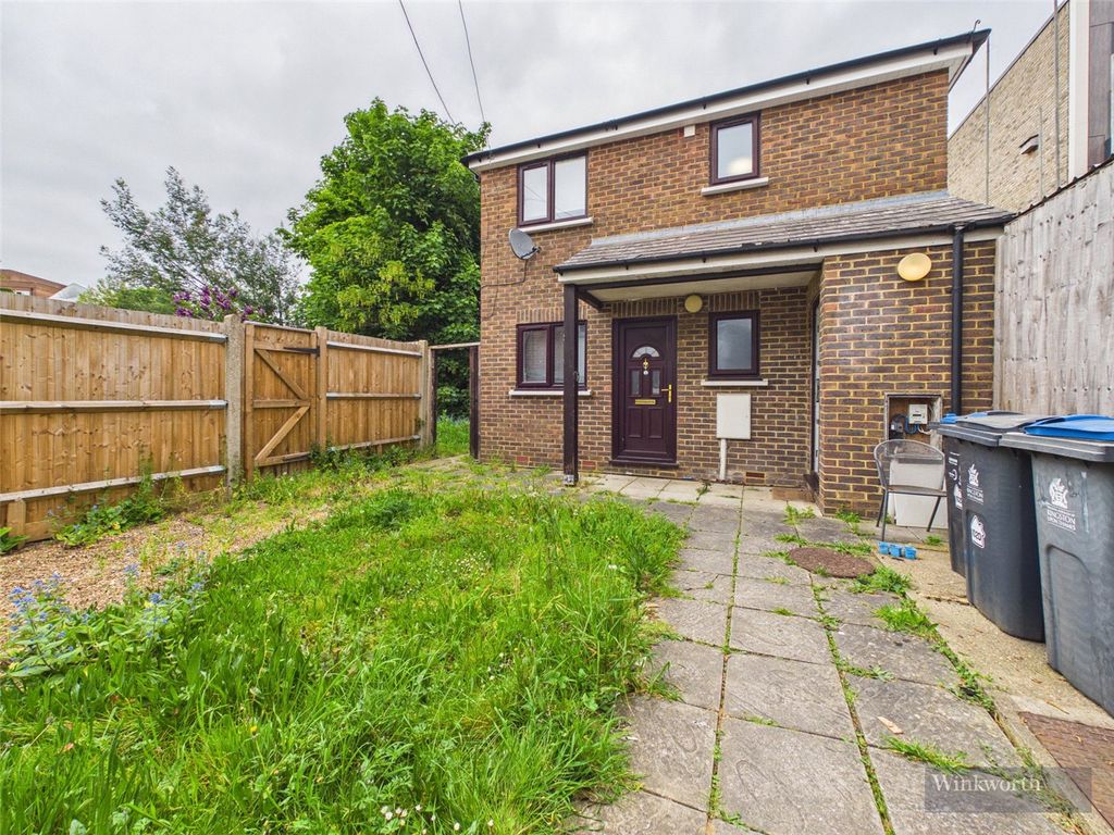 Property photo 1 of 5 Picture No. 37