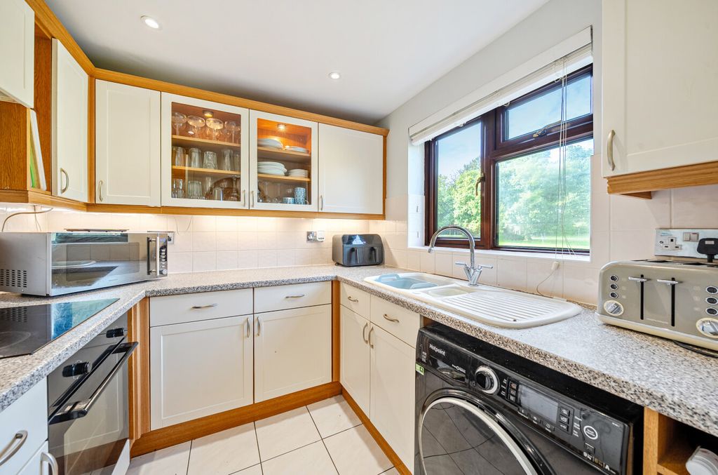 Property photo 3 of 11 1362002-13-68Dd47...