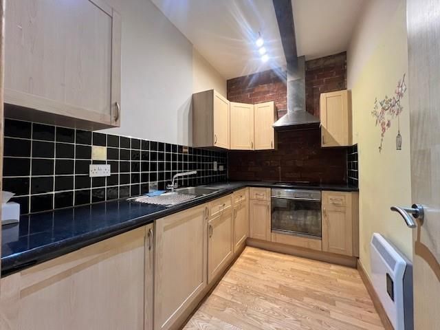 Property photo 2 of 6 Kitchen.Jpg