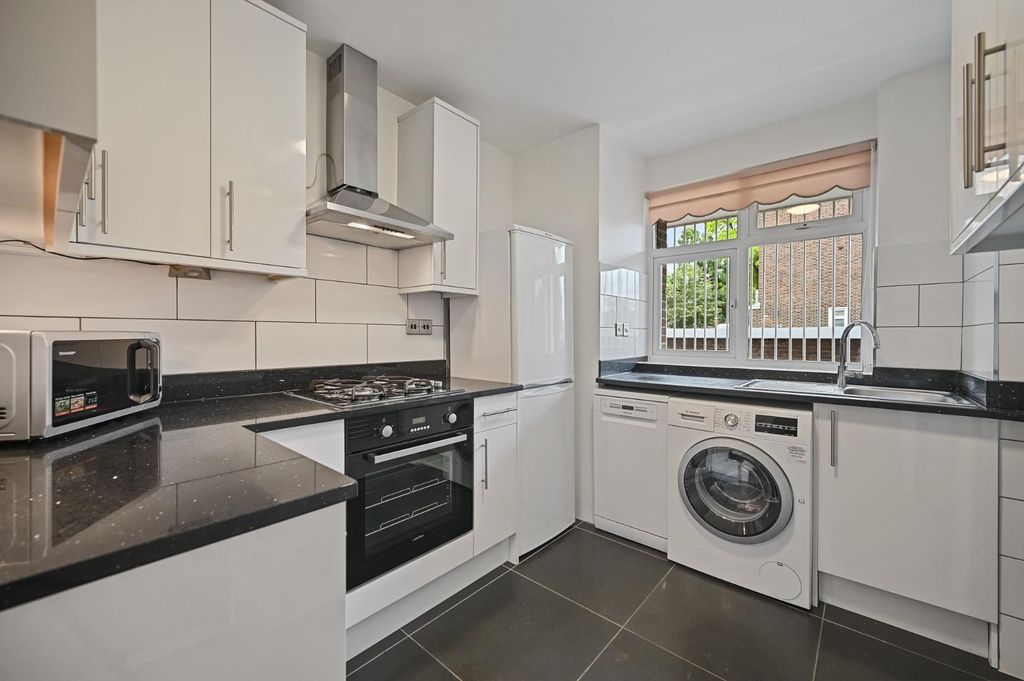 Property photo 1 of 8 Bctec - 3 Ambassador House - Kitchen (4).Jpg