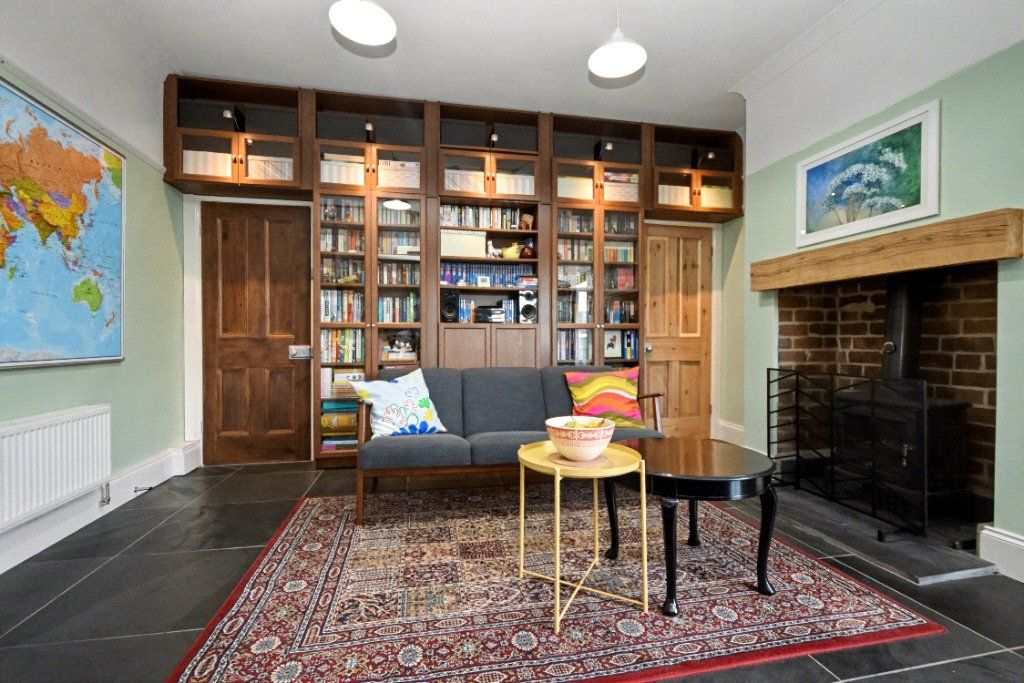 Property photo 2 of 21 Picture No. 03