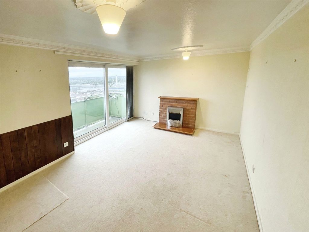 Property photo 3 of 6 Living Room