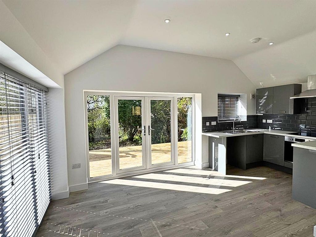 Property photo 2 of 14 Open Plan Living Area