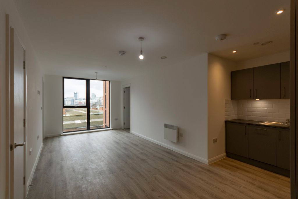 Property photo 2 of 13 Img_8950_1