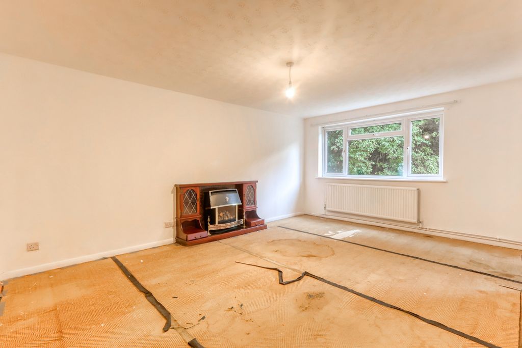 Property photo 2 of 10 Picture No. 15