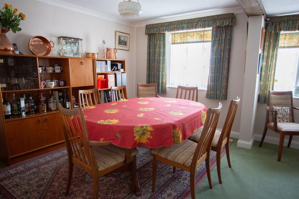 Property photo 3 of 21 Derb6492.Jpg