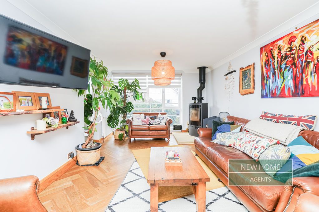 Property photo 3 of 31 Photo 21