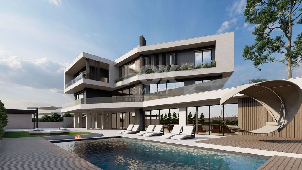 Property photo 1 of 12 Luxury Three-Level Villa | Spacious Five Bedroom With Privat