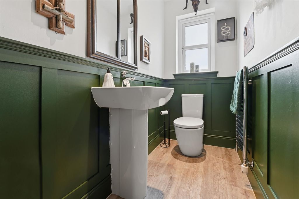 Additional image 14 of 5 bed detached house for saleHedgehog Walk, Edinburgh EH17