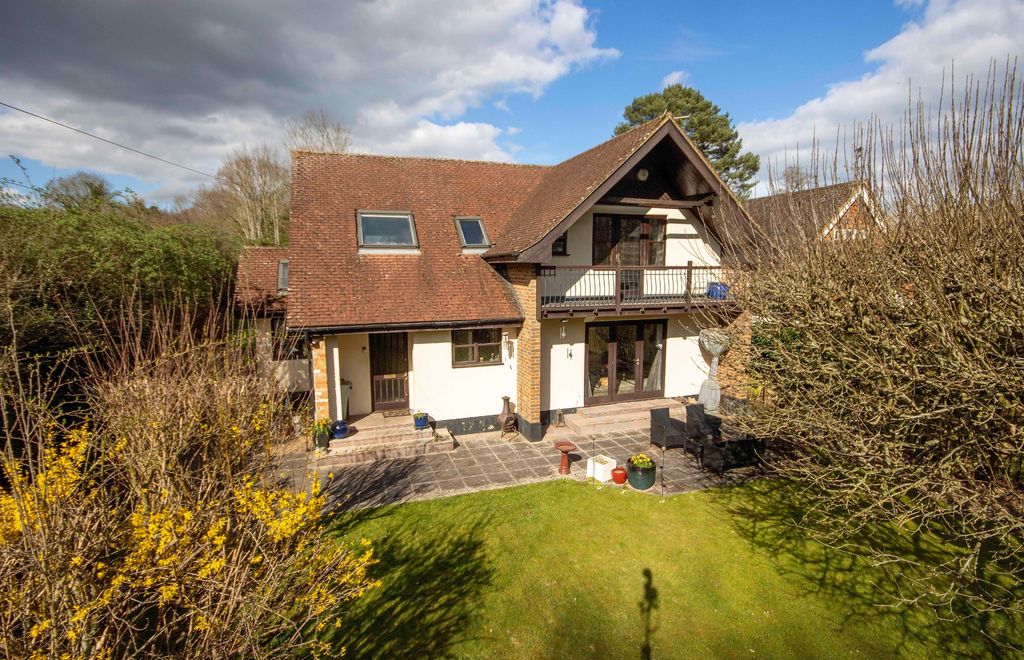 Property photo 1 of 14