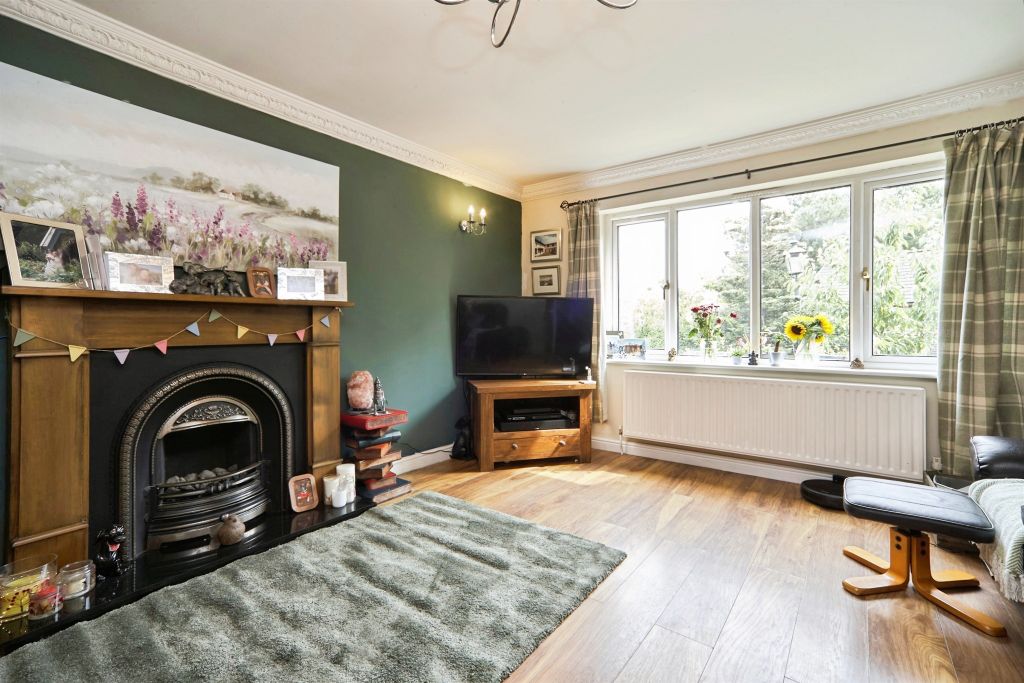 Property photo 3 of 25