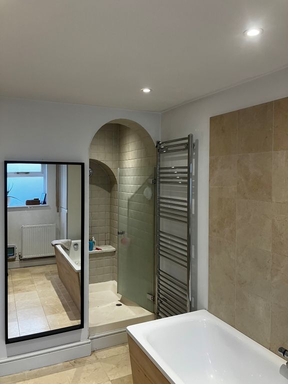 Property photo 3 of 8 Bathroom