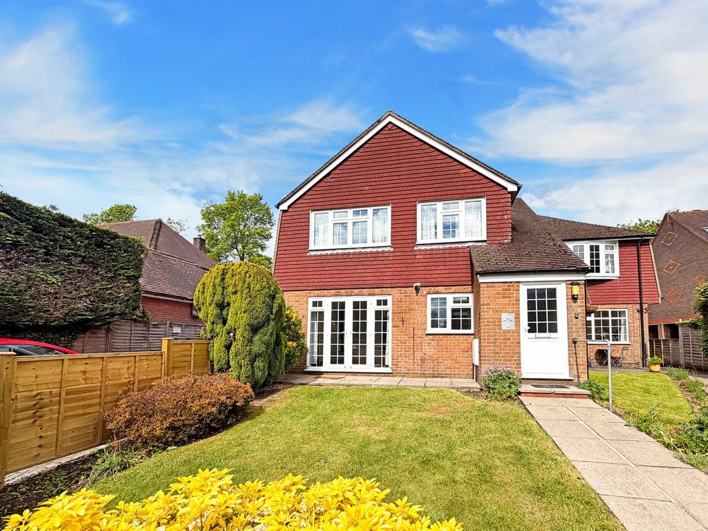 Property photo 2 of 9