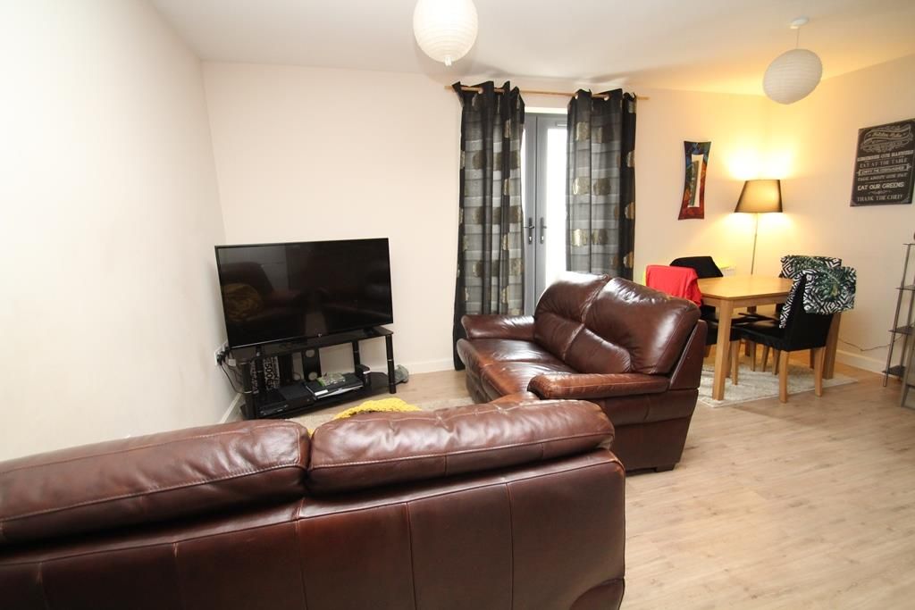 Property photo 3 of 8