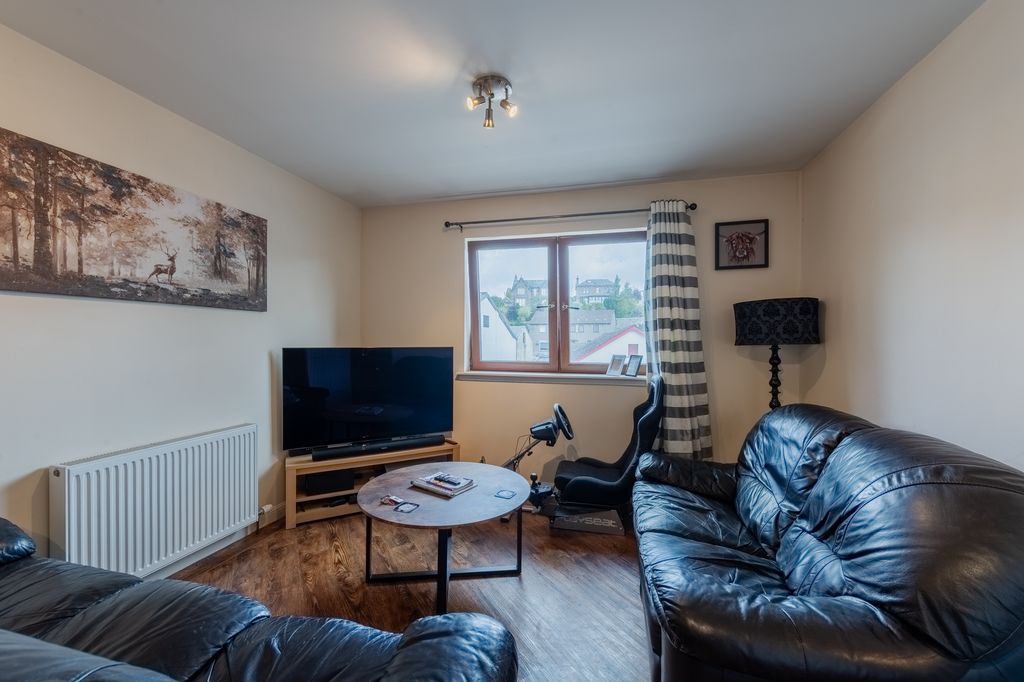 Property photo 3 of 22
