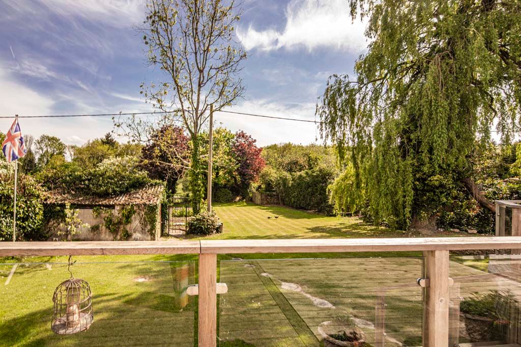 Property photo 2 of 24