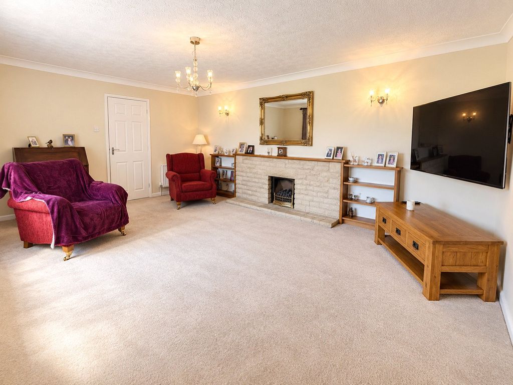 Property photo 2 of 16 Picture No. 15
