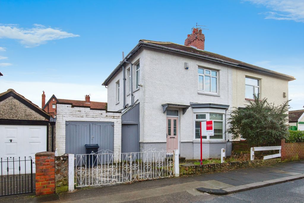 Property photo 1 of 16 Photography