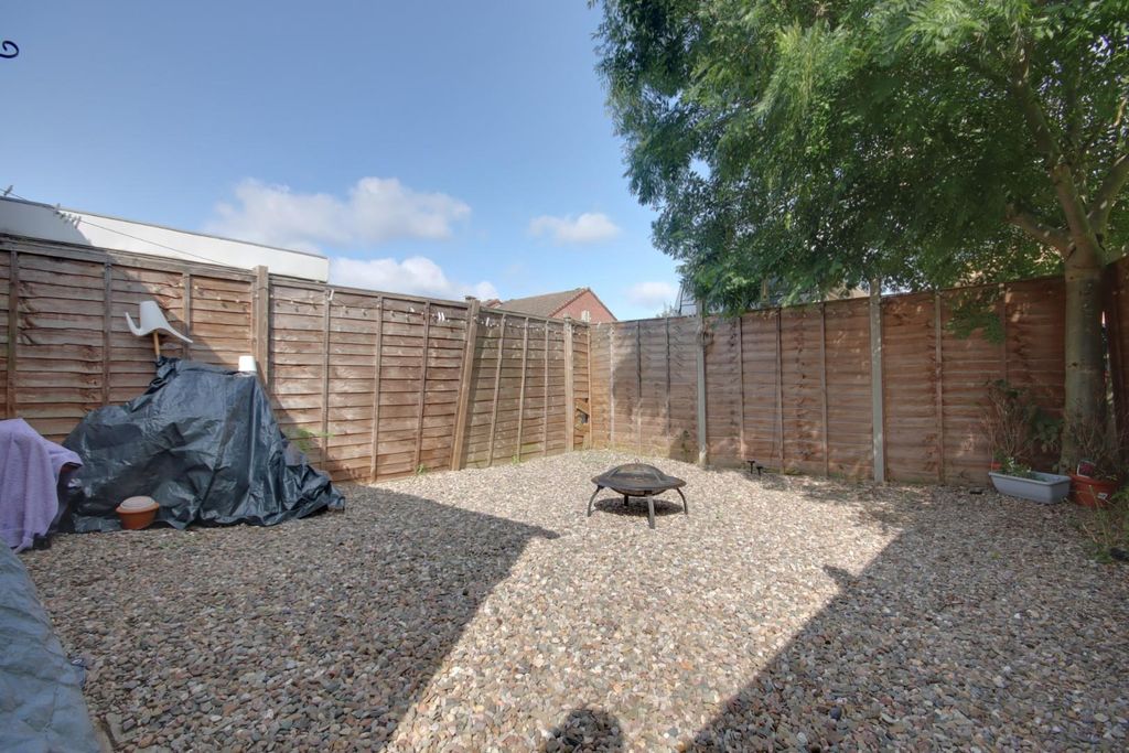 Property photo 2 of 10 Rear Garden