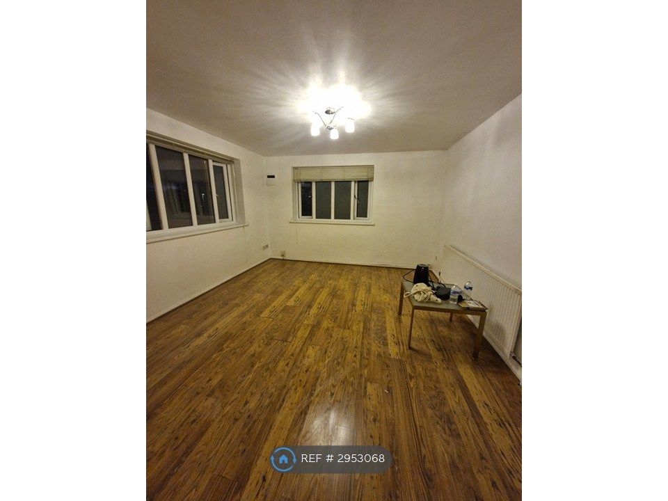 Property photo 3 of 4