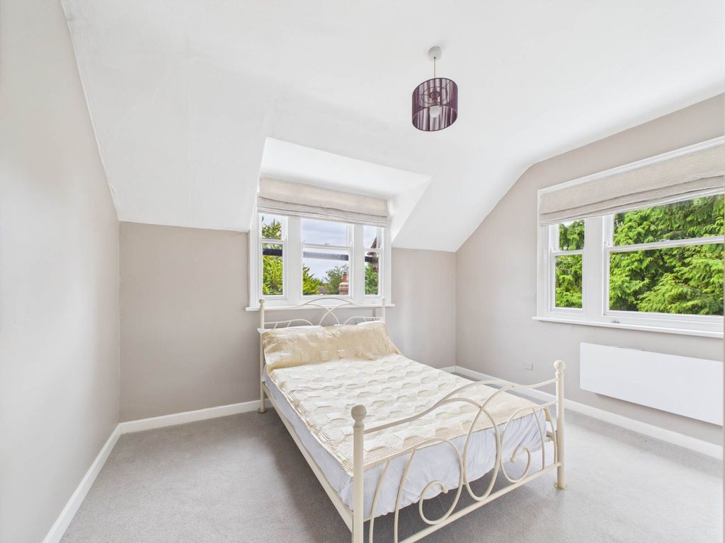 Property photo 2 of 5