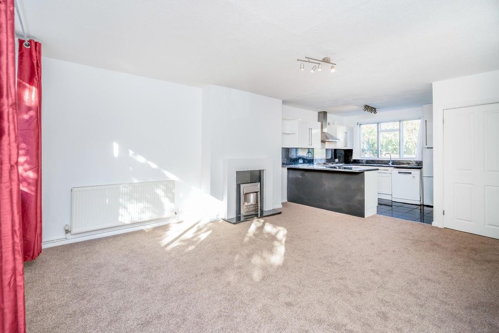 Property photo 2 of 20 Img6.Jpg