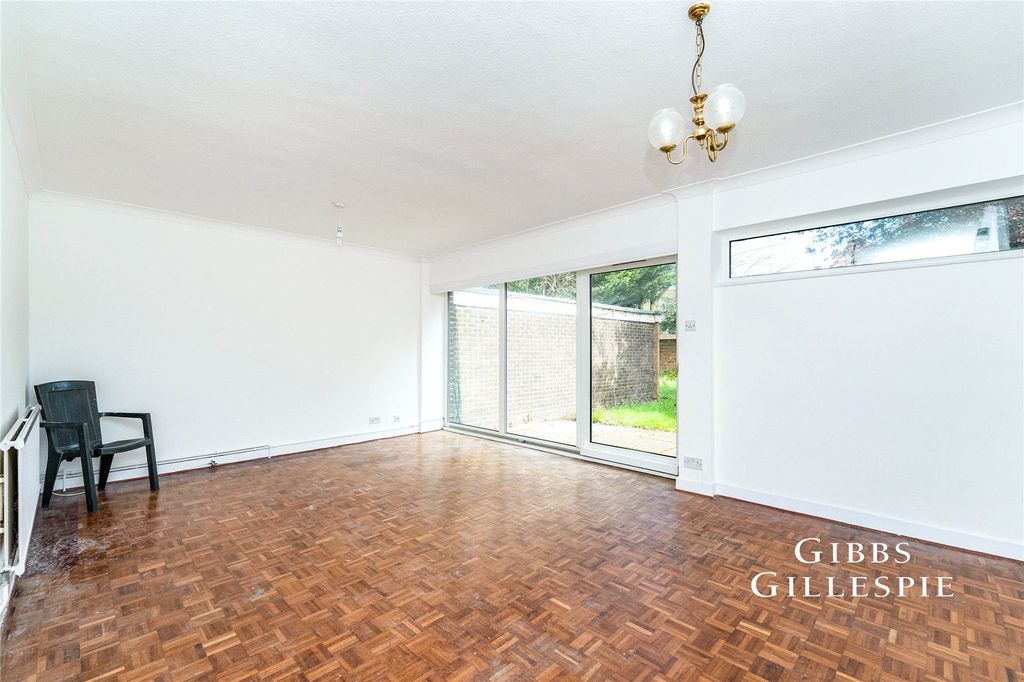 Property photo 2 of 10 Picture No. 07