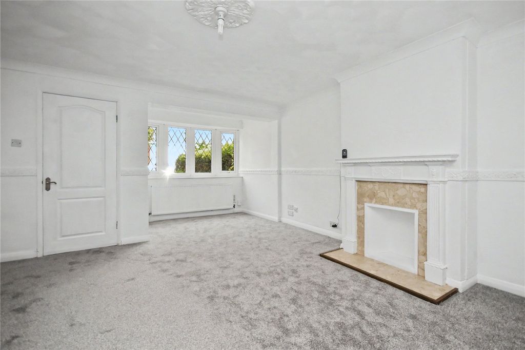 Property photo 2 of 17 Picture No. 05