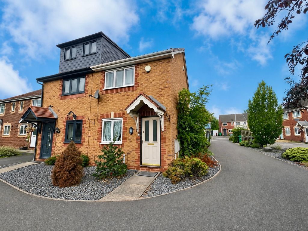 Property photo 1 of 14 C248F51C-B3A8-42C8-9439-F980270A1D92