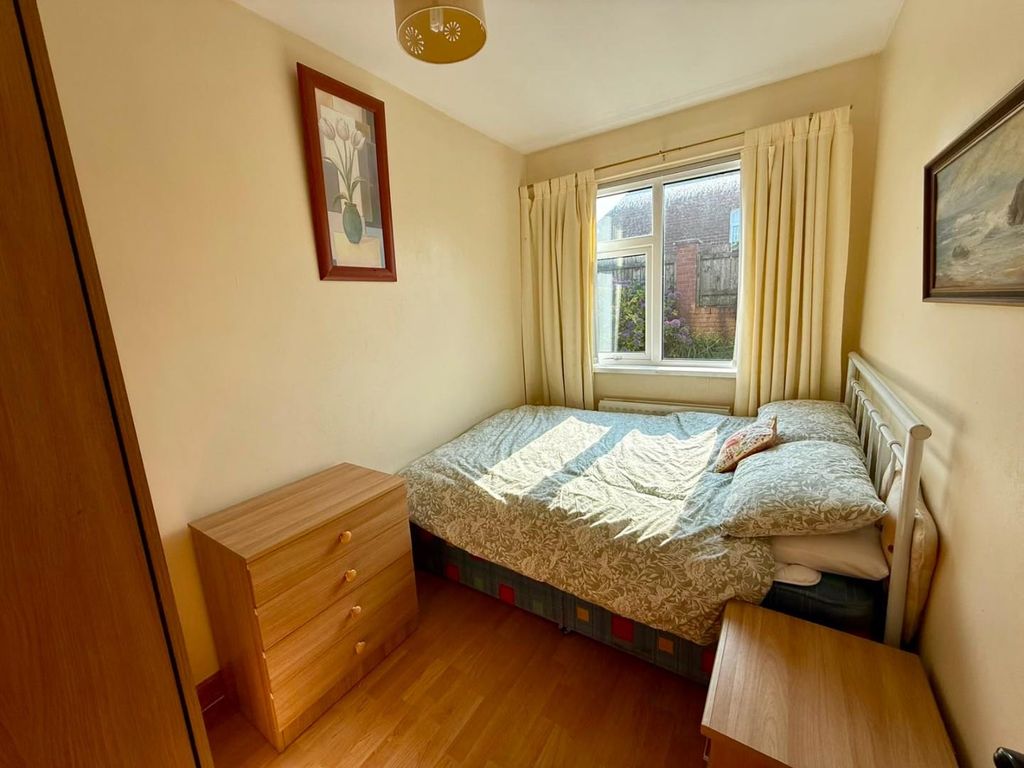 Property photo 3 of 16 Bedroom 2