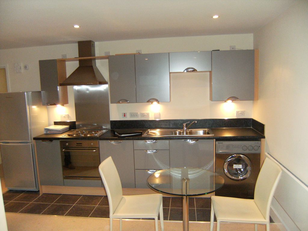 Property photo 1 of 4