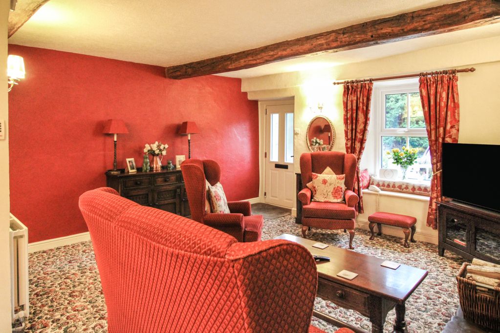 Property photo 2 of 18 Living Room