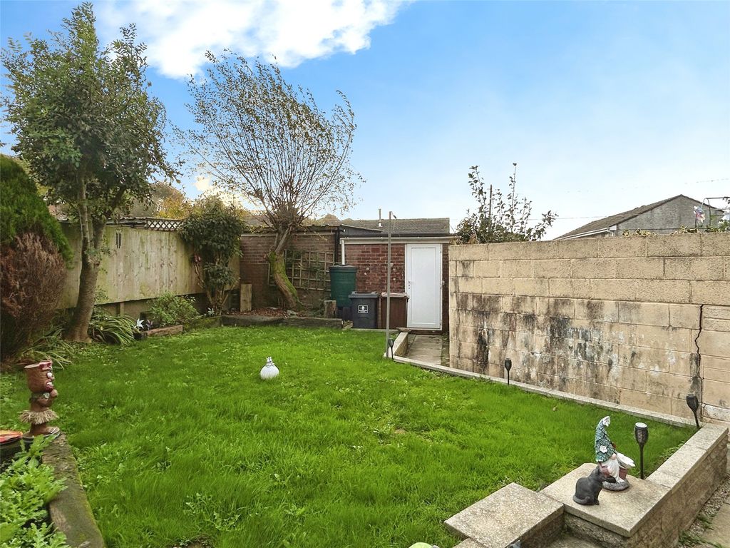 Property photo 3 of 15 Picture No. 13