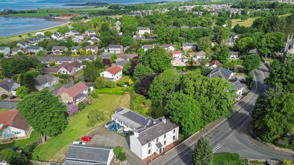 Property photo 1 of 71 Dji_0182