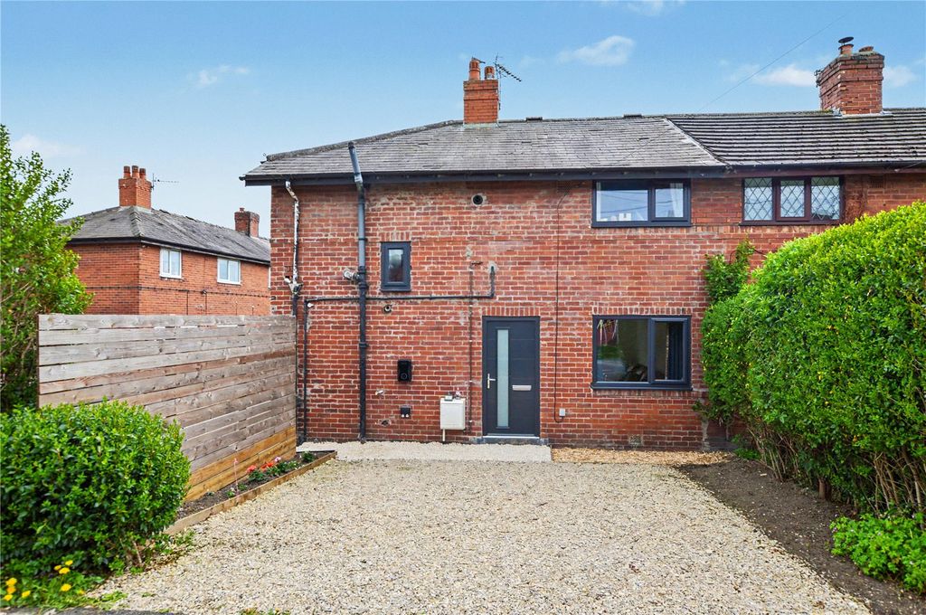 Property photo 1 of 19 Picture No. 07