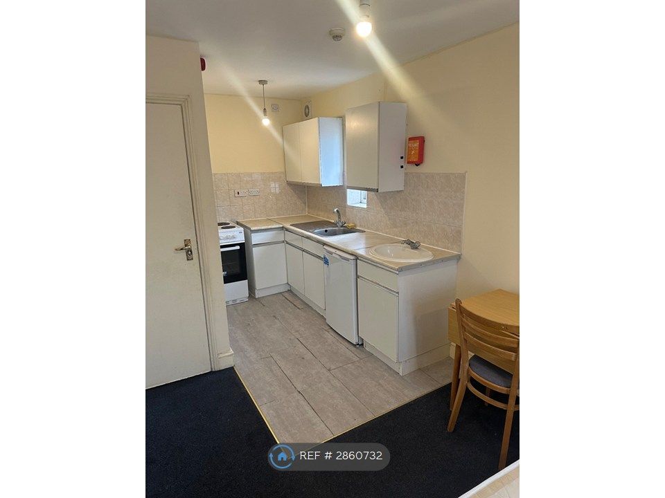 Property photo 2 of 3