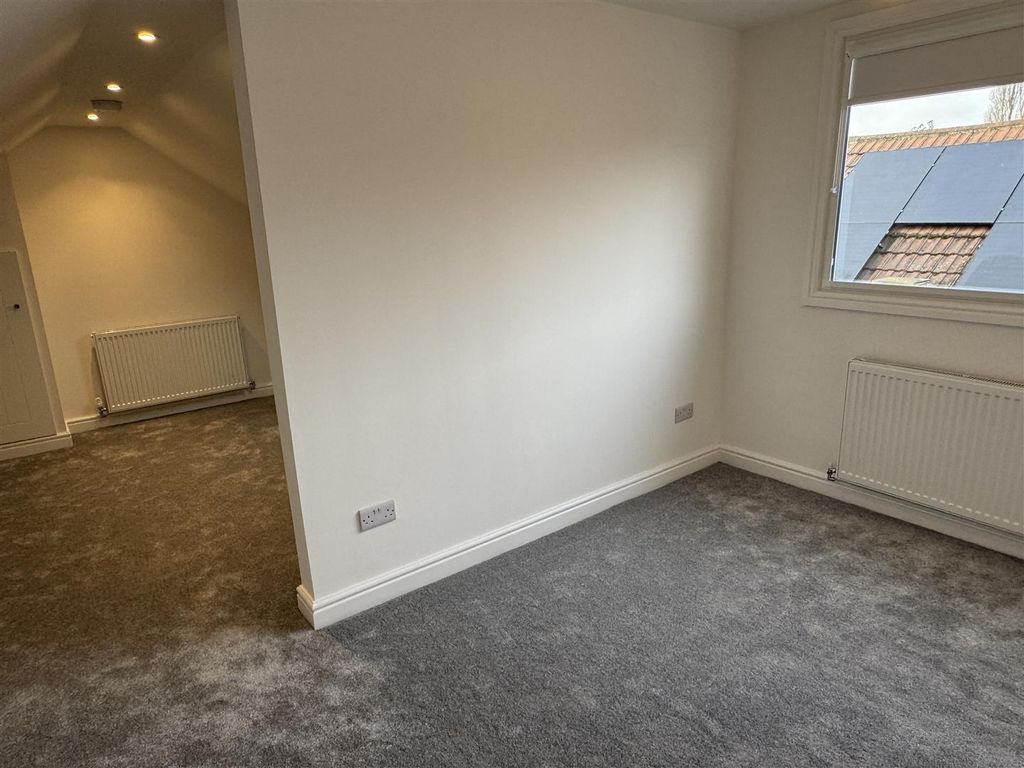 Property photo 3 of 18 Img_9402.Jpg