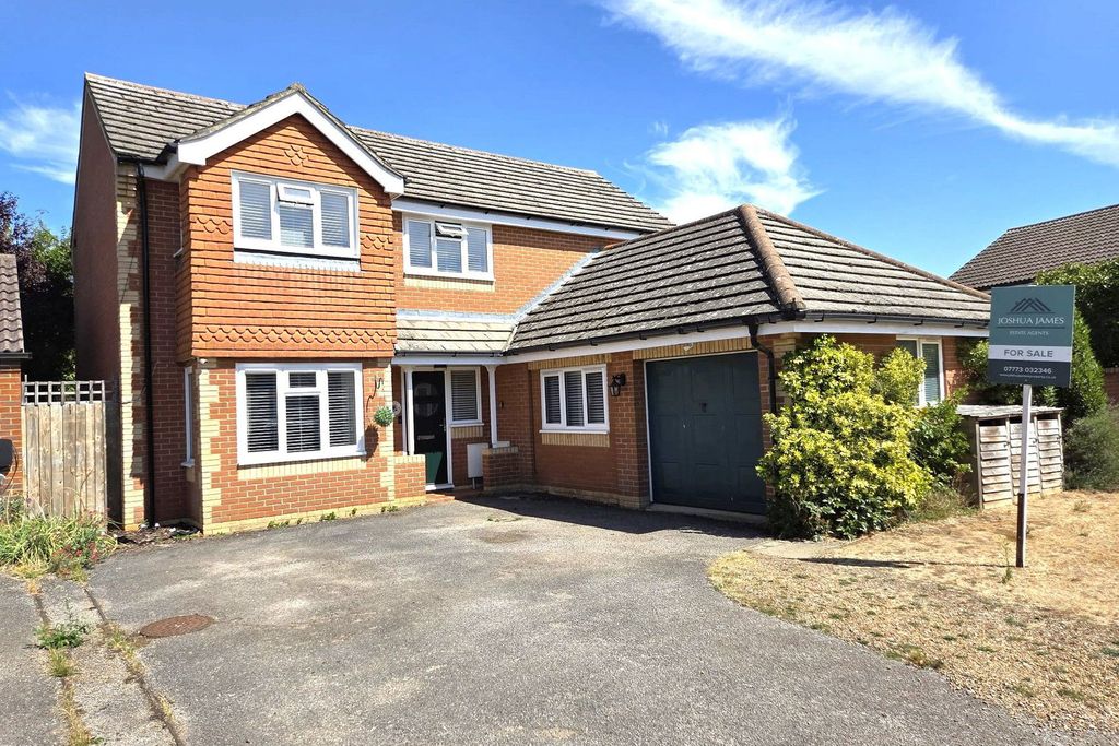 Property photo 1 of 25