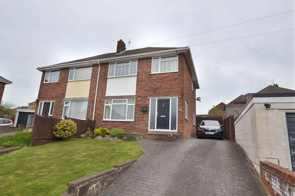 Property photo 1 of 19