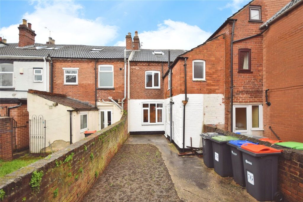 Property photo 2 of 20 Rear Garden