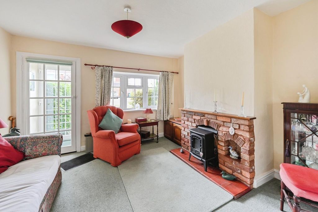 Property photo 3 of 20 34Chapellane-7.Jpg