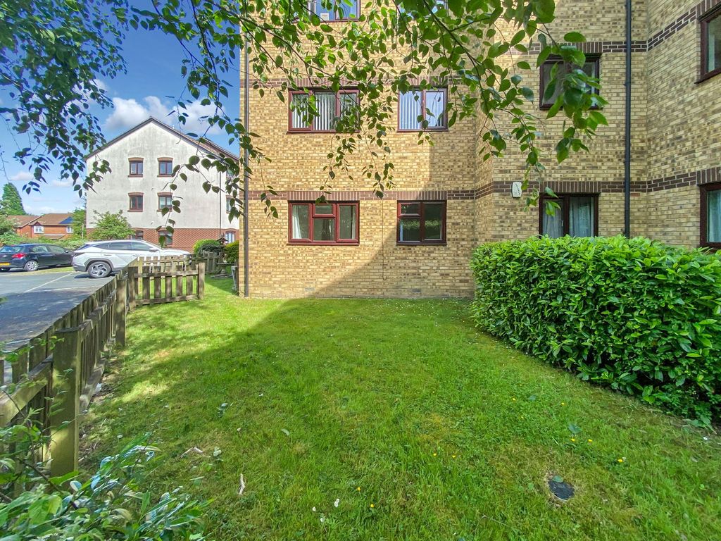 Property photo 1 of 14