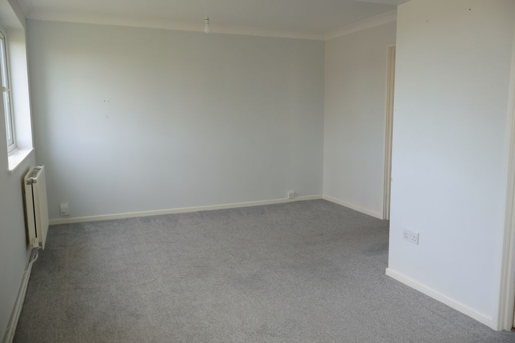 Property photo 2 of 30