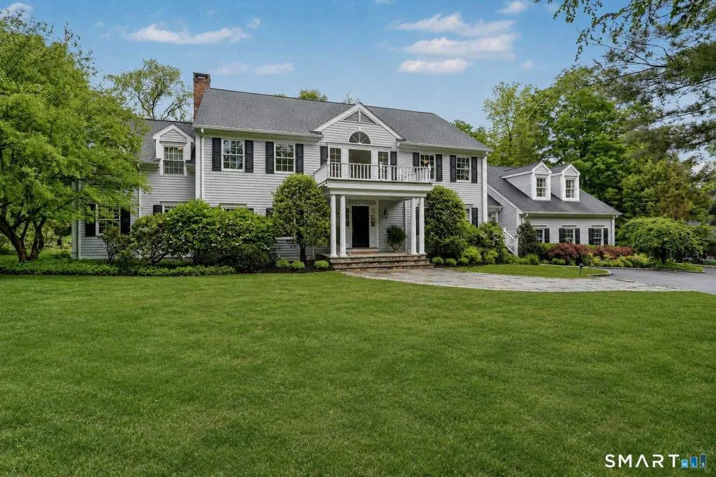 Property photo 1 of 30